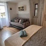 Apartman Flix Center *